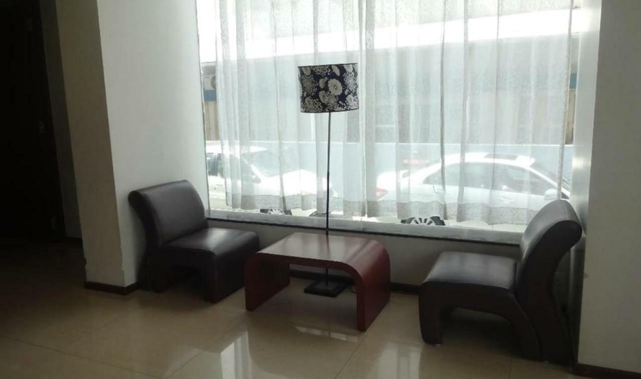 The Aures Hotell Aurangabad  Exteriör bild